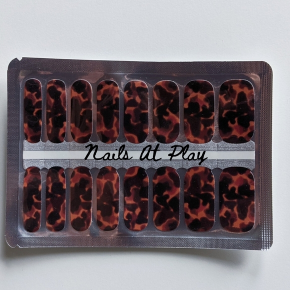 5 for $15 Nail Wraps- Tortoise Shell - Picture 2 of 3